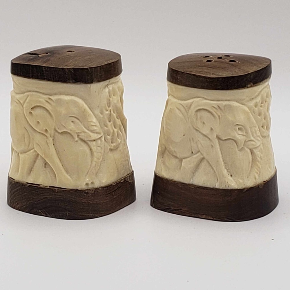 African Handmade Bone & Wood Elephant Salt Pepper Shakers Kitchen Collectables
